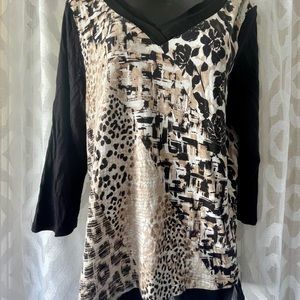 Dana Buchman tunic size Large